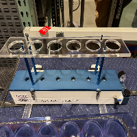 Qiagen QIAvac HiSpeed LS image 1